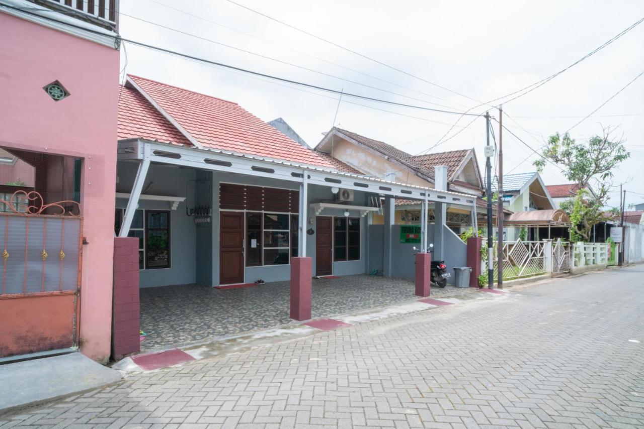 فندق Koolkost Syariah Near Jalan Ahmad Yani Banjarmasin Sungai Lutus المظهر الخارجي الصورة